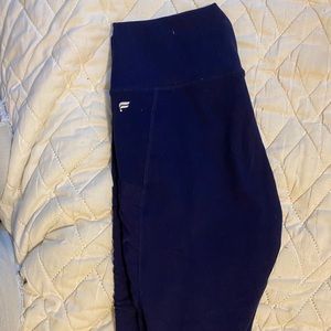 Fabletics crop leggings